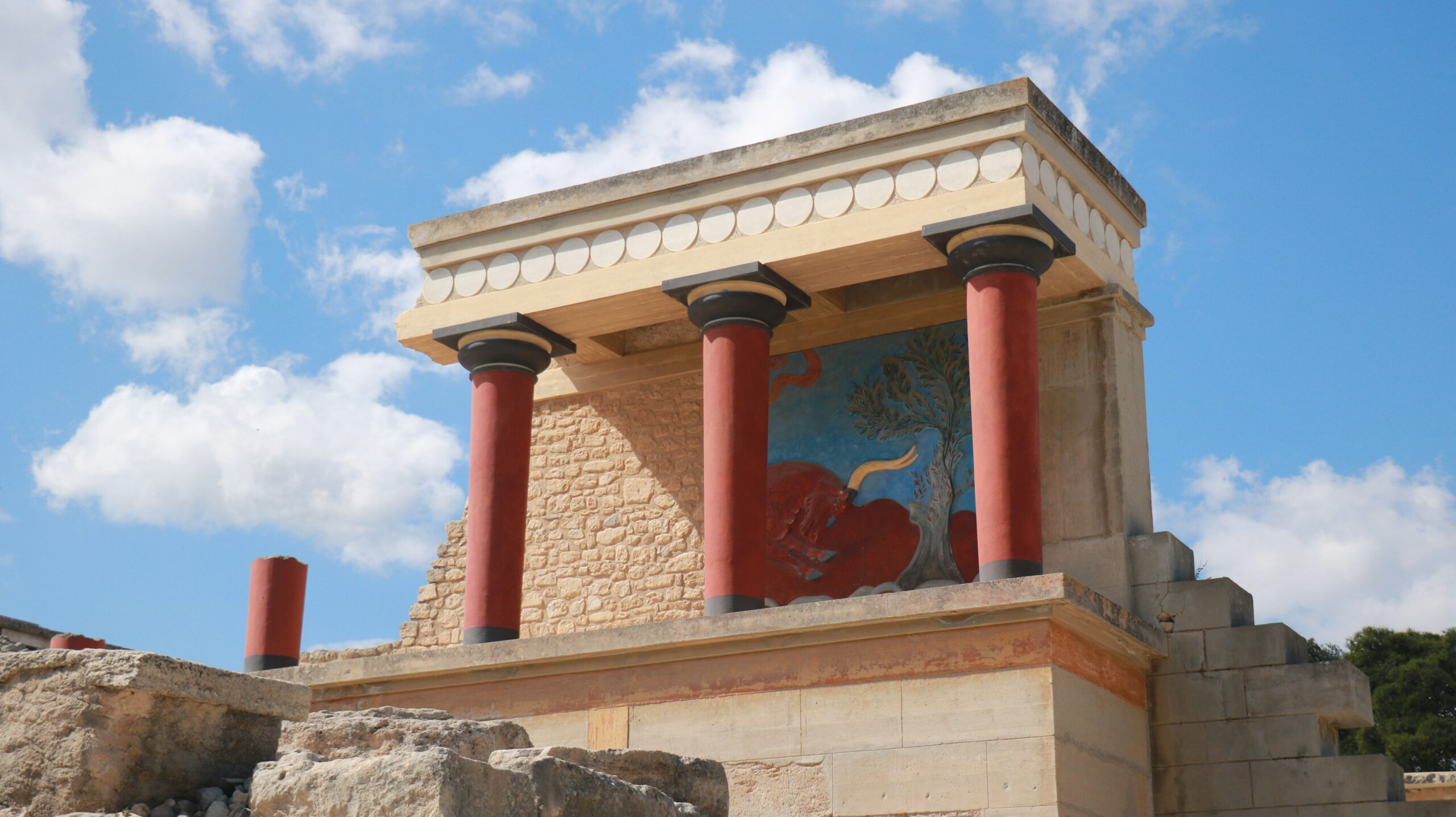Knossos and Crete winery